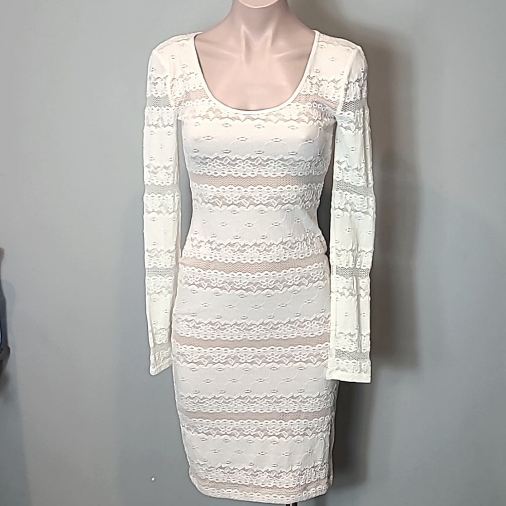BCBGMAXAZRIA‎ Lace Cocktail Dress Size XXS Wedding Coquette Comfy